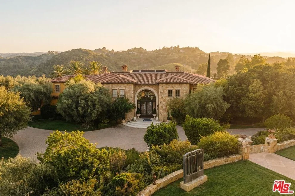 Unit for sale at 12300 Mulholland, Beverly Hills, CA 90210