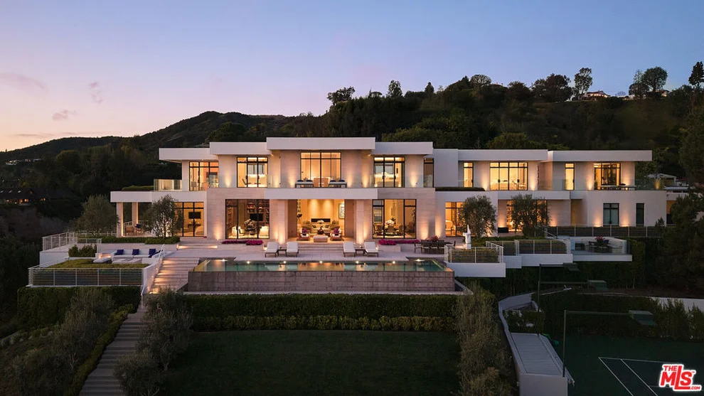 Unit for sale at 9966 Beverly Grove Drive, Beverly Hills, CA 90210