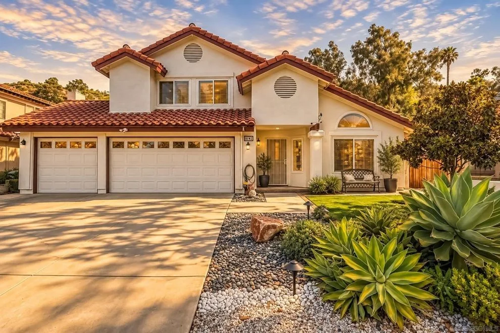Unit for sale at 2742 Prairiestone, Escondido, CA 92027