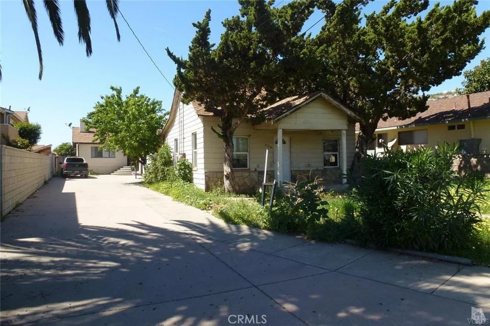 Unit for sale at 424 426 Ojai Road, Santa Paula, CA 93060