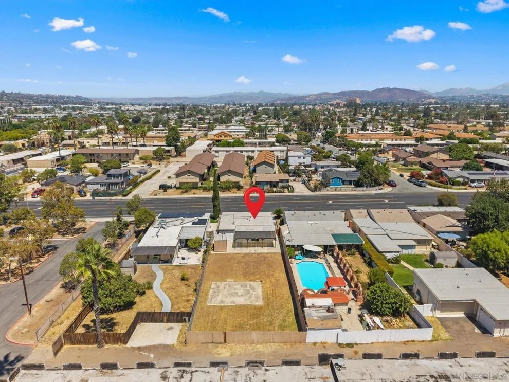 Unit for sale at 317 W Chase Ave W, El Cajon, CA 92020