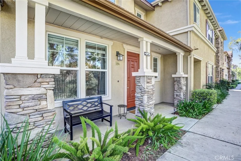 Unit for sale at 30505 Canyon Hills, Lake Elsinore, CA 92532
