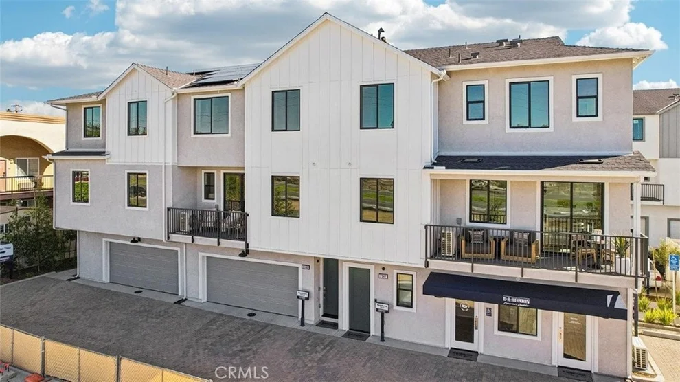 Unit for sale at 2341 Golden Blaze Glen, Escondido, CA 92025