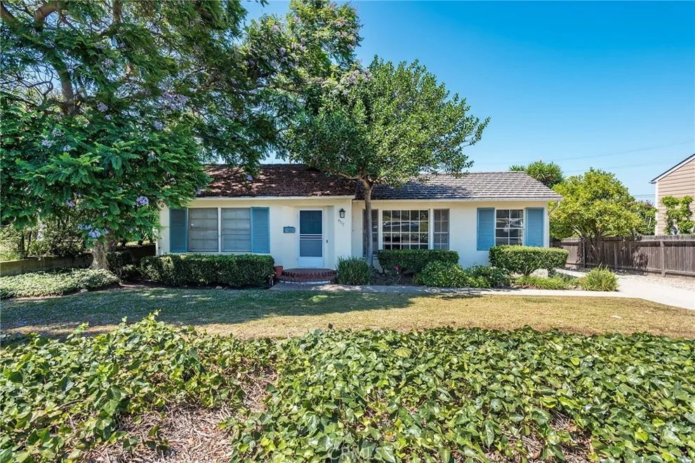 Unit for sale at 4117 Via Picaposte, Palos Verdes Estates, CA 90274