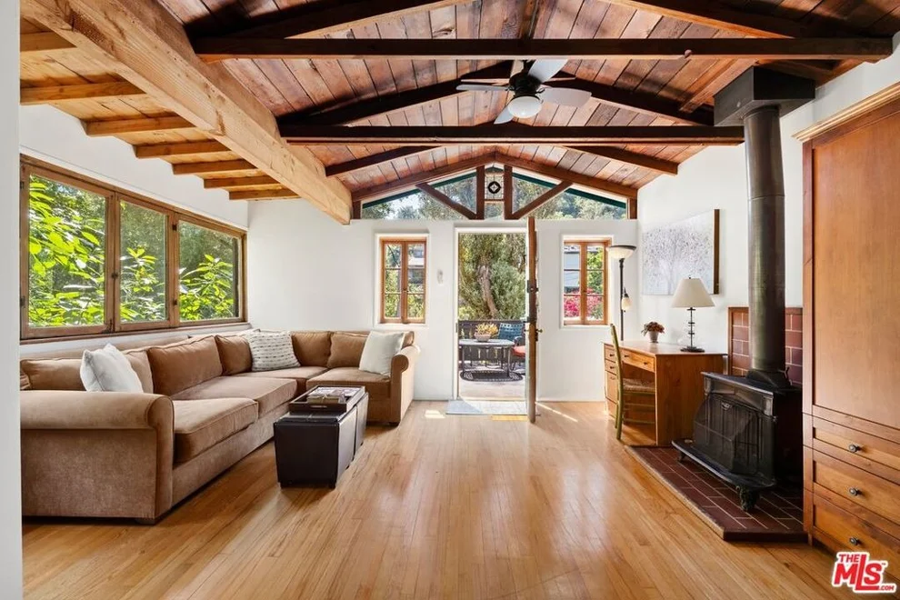 Unit for sale at 10423 Scenario Lane, Los Angeles, CA 90077