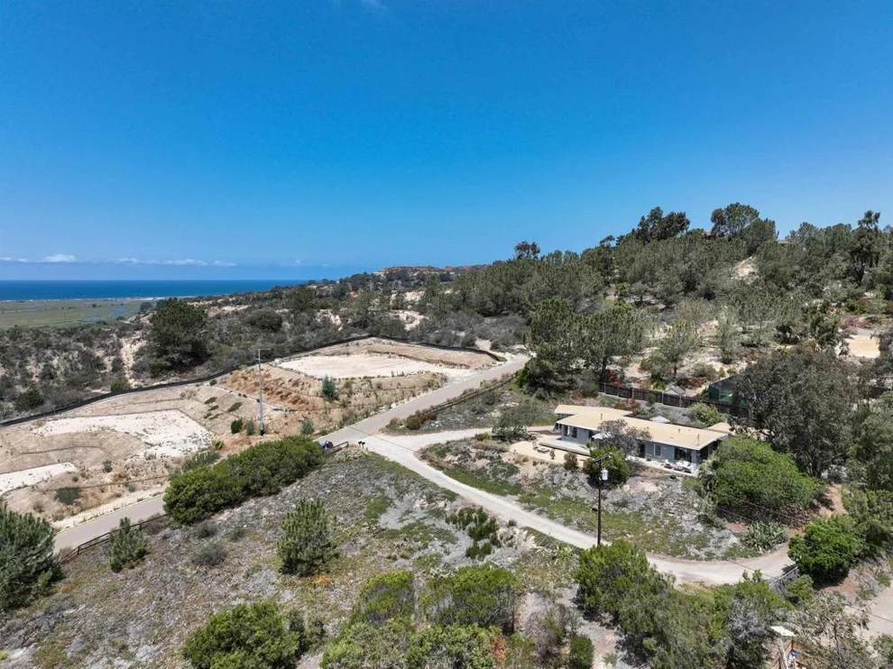 Unit for sale at 3854 56 Via Del Mar, San Diego, CA 92130