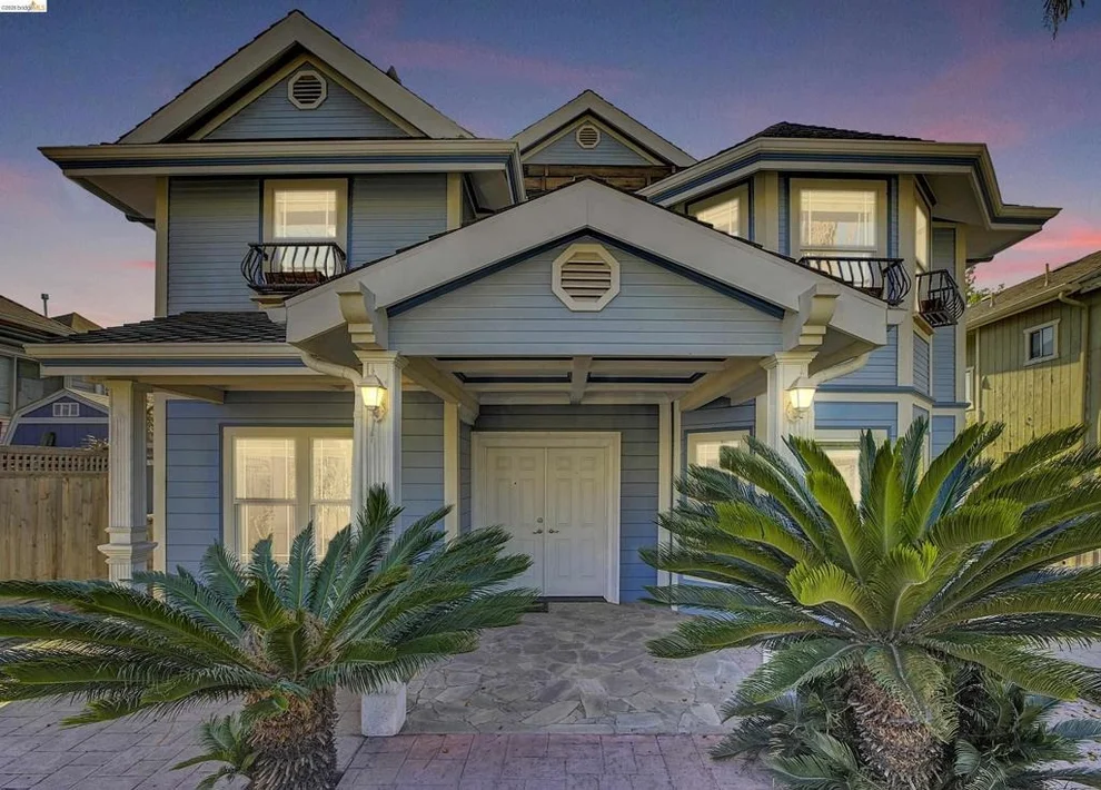 Unit for sale at 2635 E 10Th St, Oakland, CA 94601