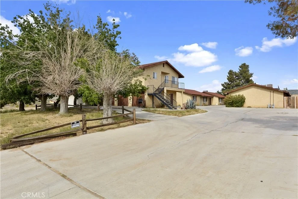Unit for sale at 7139 Palo Alto Avenue, Yucca Valley, CA 92284