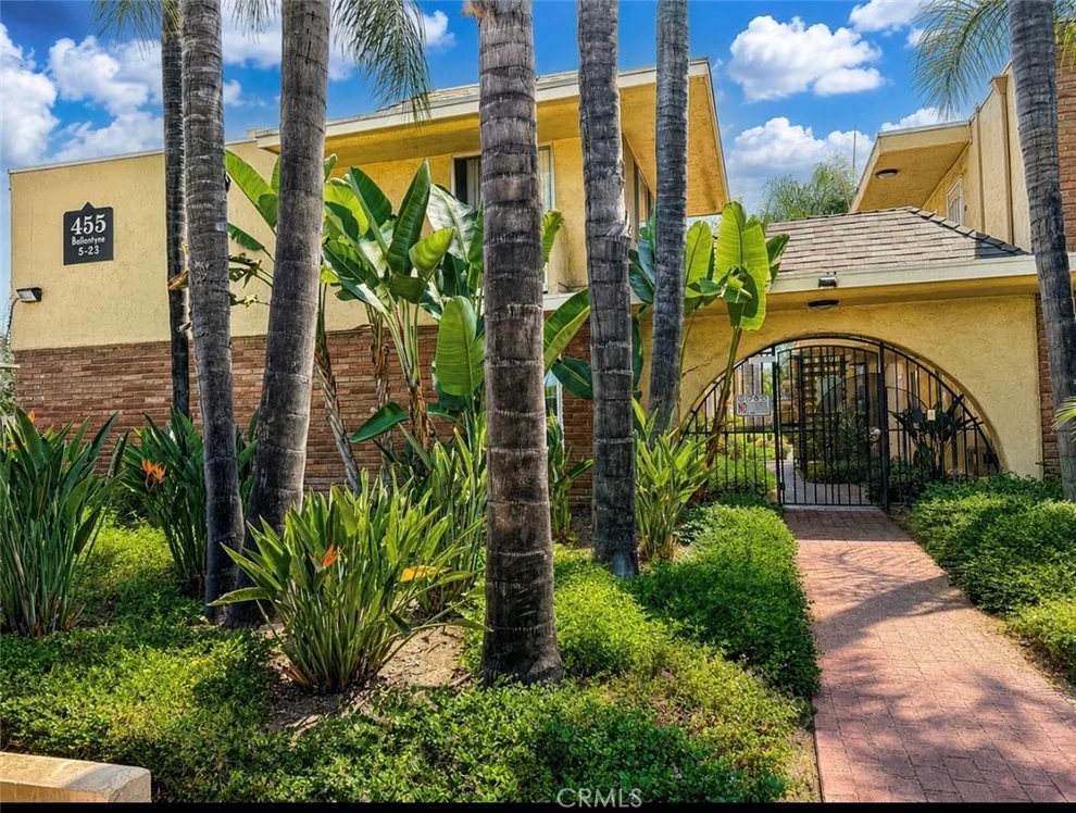 Unit for sale at 455 Ballantyne, El Cajon, CA 92020