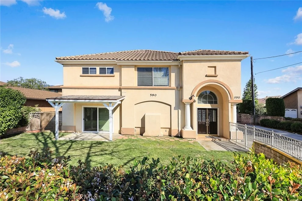Unit for sale at 590 S 3rd, Arcadia, CA 91006