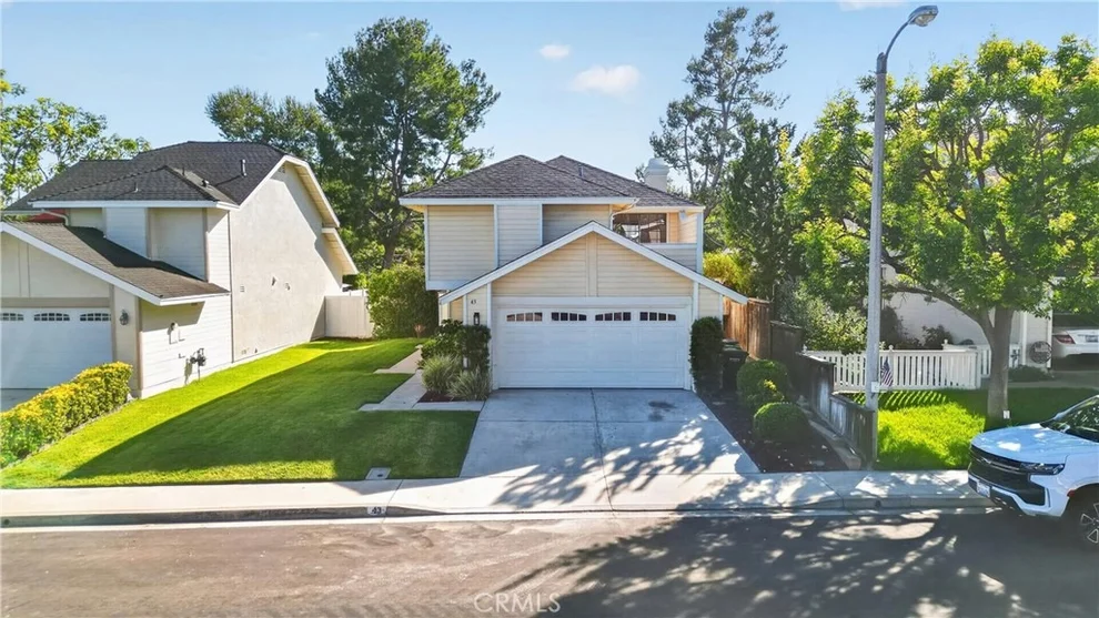 Unit for sale at 43 Oxbow Creek, Laguna Hills, CA 92653