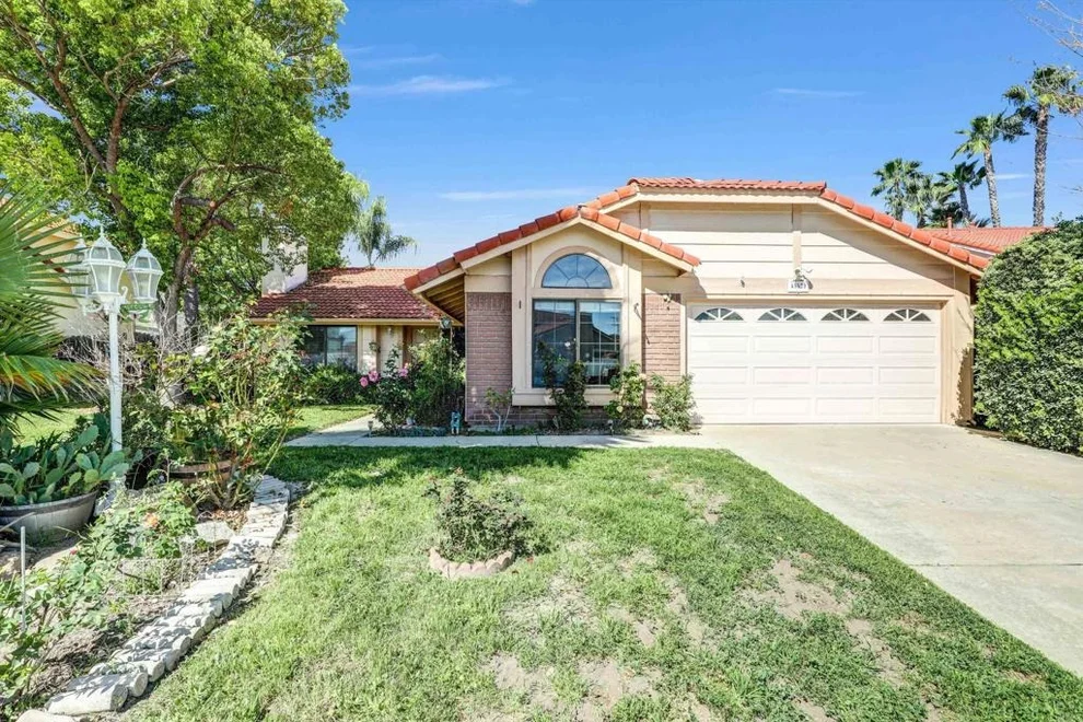 Unit for sale at 45539 Gleneagles Court, Temecula, CA 92592