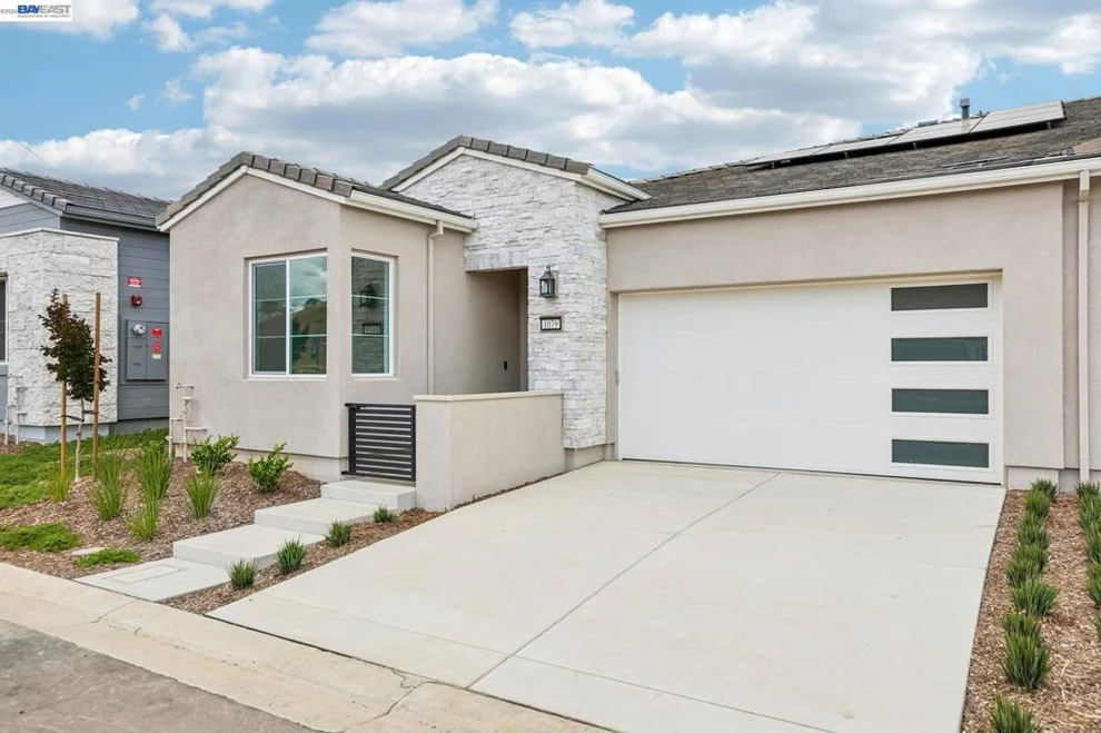 Unit for sale at 1079 Riverbend Drive, Brentwood, CA 94513