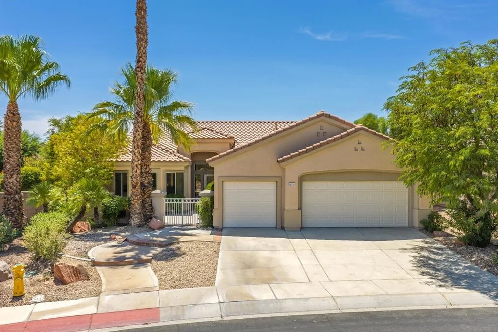 Unit for sale at 35316 Monarch Way, Palm Desert, CA 92211