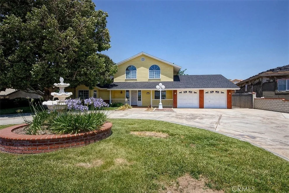 Unit for sale at 19040 Appaloosa Road, Apple Valley, CA 92308