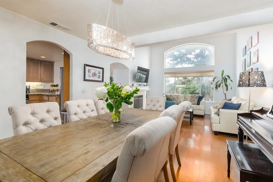 Unit for sale at 950 River Oaks Ct, Chula Vista, CA 91915