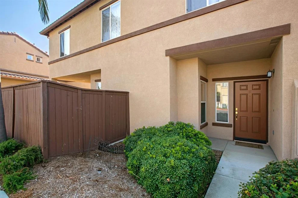 Unit for sale at 637 Sumner Way Unit 5, Oceanside, CA 92058