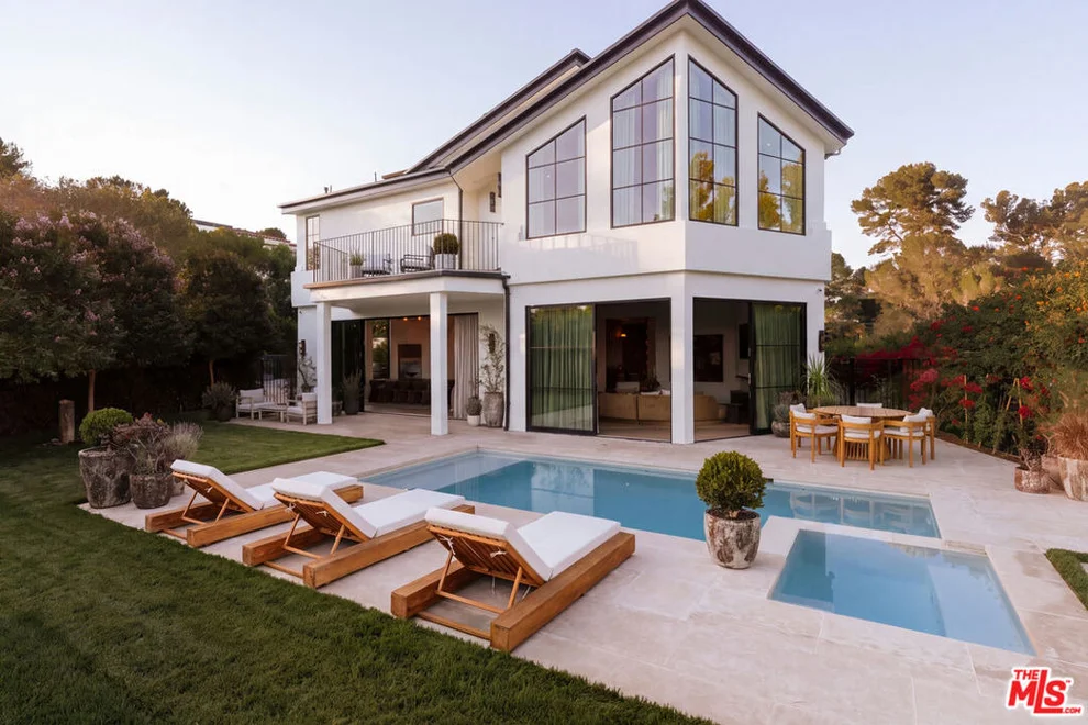 Unit for sale at 1122 La Altura Road, Beverly Hills, CA 90210