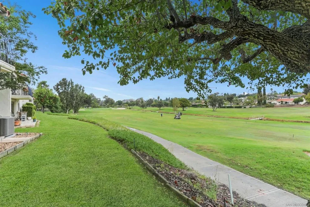 Unit for sale at 12094 Caminito Campana, San Diego, CA 92128