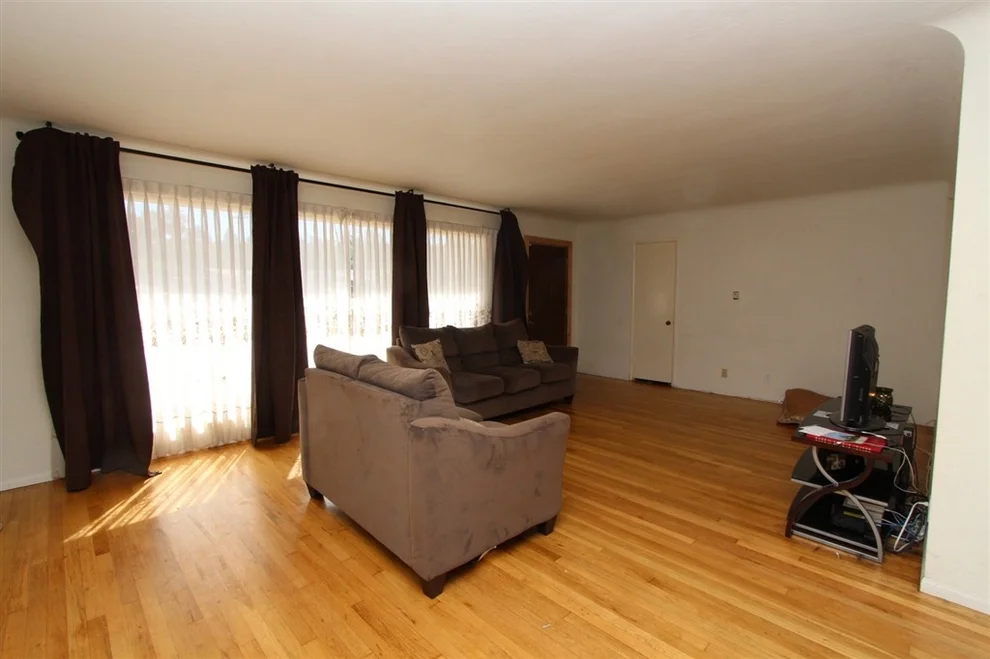 Unit for sale at 1211 S S Juniper St, Escondido, CA 92025