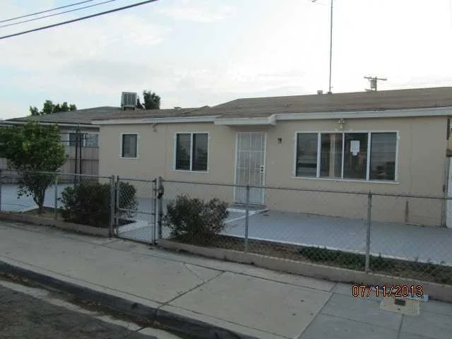 Unit for sale at 2926 Columbine Street, San Diego, CA 92105