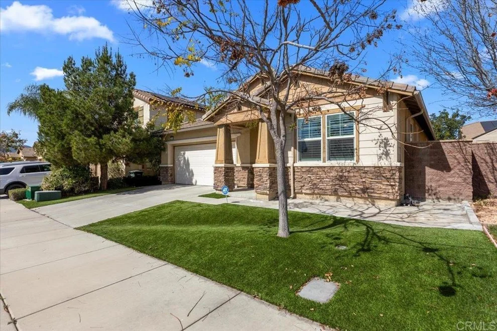 Unit for sale at 29546 Major League, Lake Elsinore, CA 92530