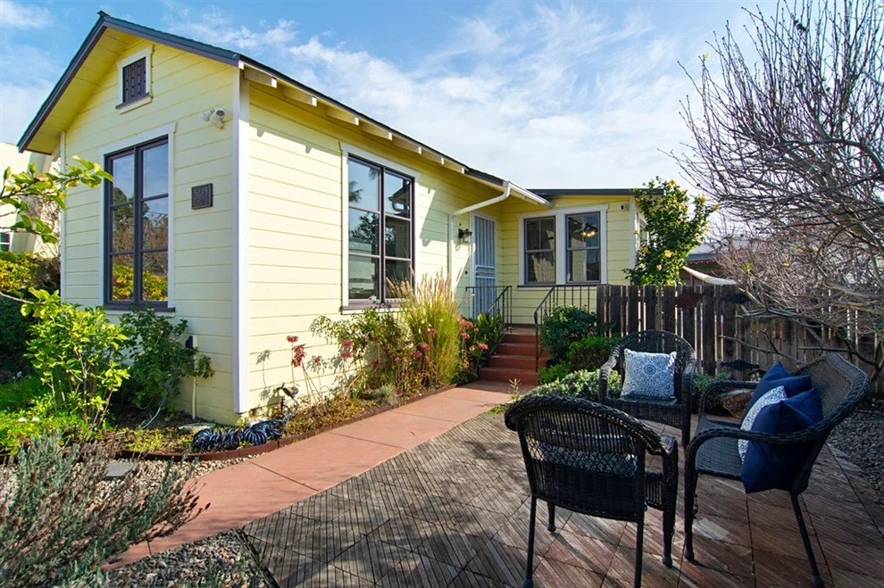 Unit for sale at 3619 Albert St, San Diego, CA 92103