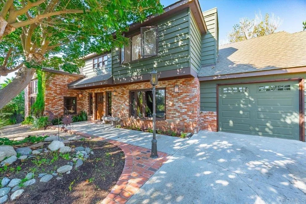 Unit for sale at 3336 Old Post Road, Fallbrook, CA 92028