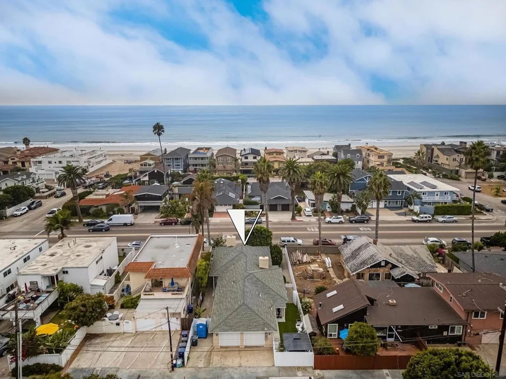 Unit for sale at 1823 25 Coast Blvd, Del Mar, CA 92014