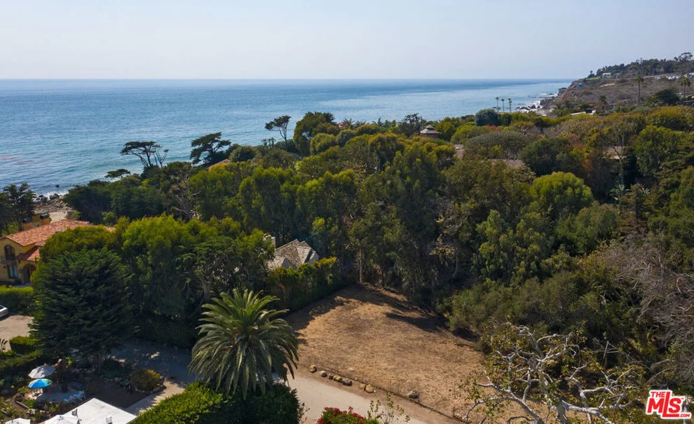 Unit for sale at 31864 Sea Level Drive, Malibu, CA 90265