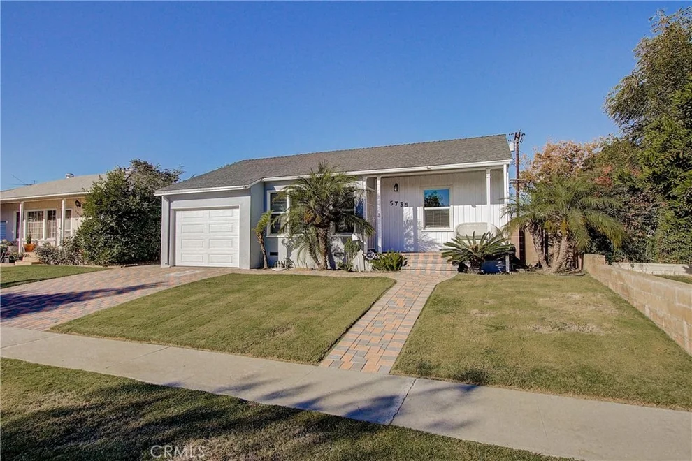 Unit for sale at 5739 Faculty Avenue, Lakewood, CA 90712