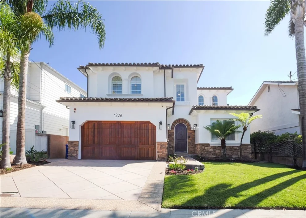 Unit for sale at 1226 8th Street, Manhattan Beach, CA 90266