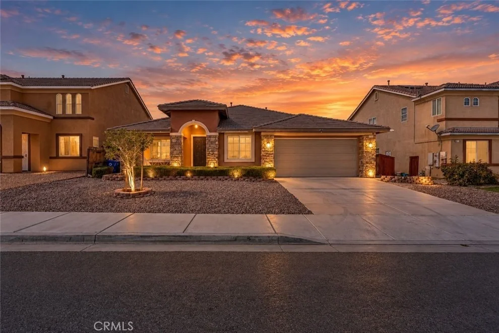 Unit for sale at 14968 Onyx Road, Victorville, CA 92394