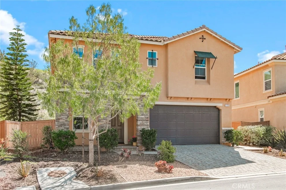 Unit for sale at 1735 Avenida Regina, San Marcos, CA 92069