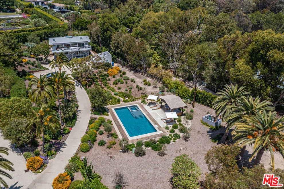 Unit for sale at 28873 Boniface Drive, Malibu, CA 90265