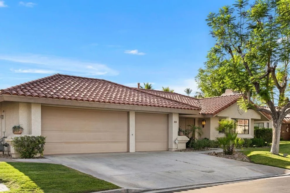 Unit for sale at 15 San Marino Circle, Rancho Mirage, CA 92270