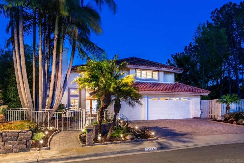 Unit for sale at 3744 Newcrest Pt, San Diego, CA 92130