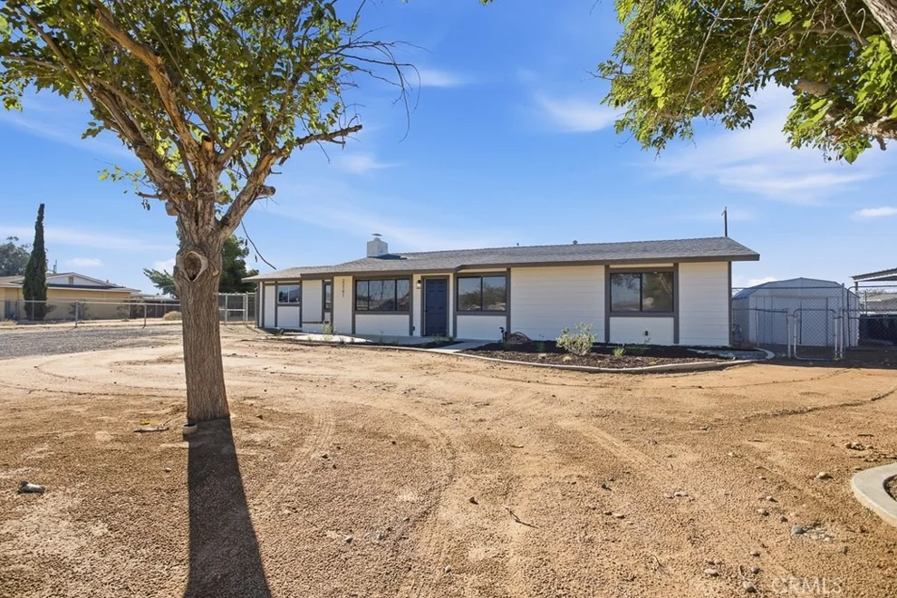 Unit for sale at 22191 Kayenta Road, Apple Valley, CA 92308
