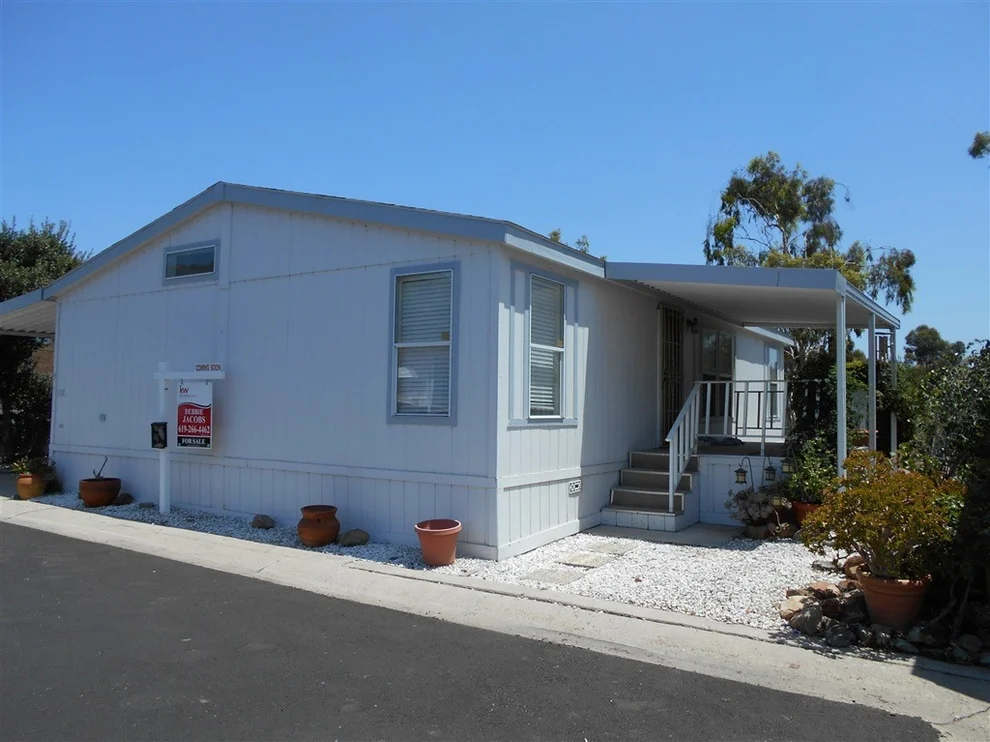 Unit for sale at 2003 Bayview Hts Dr, San Diego, CA 92105