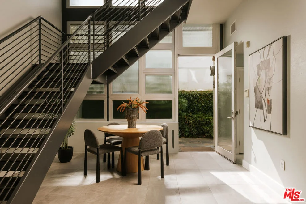 Unit for sale at 1524 11th Street, Santa Monica, CA 90401