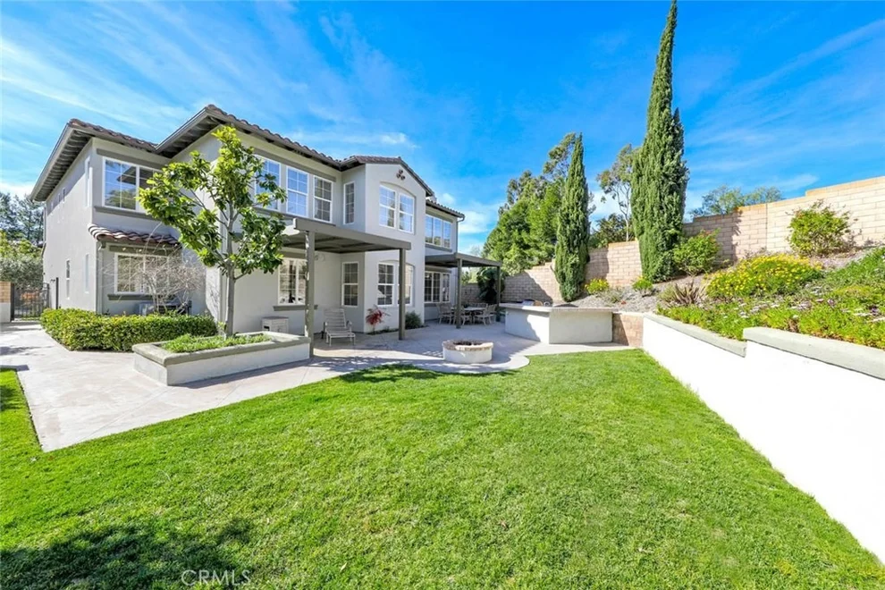 Unit for sale at 6345 Camino Marinero, San Clemente, CA 92673
