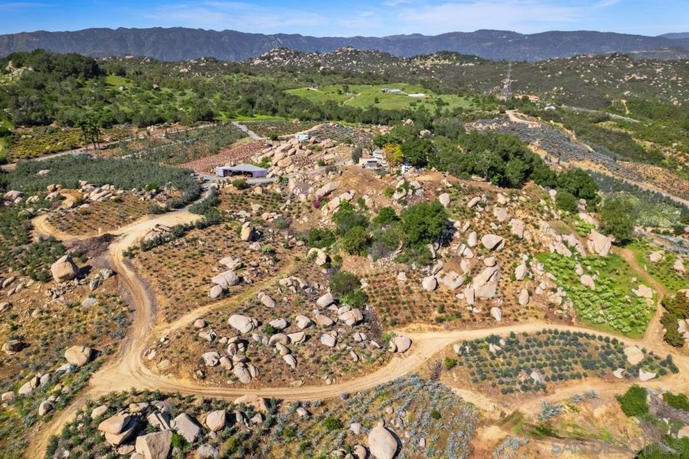 Unit for sale at 39093 Harris Truck Trail, Fallbrook, CA 92028