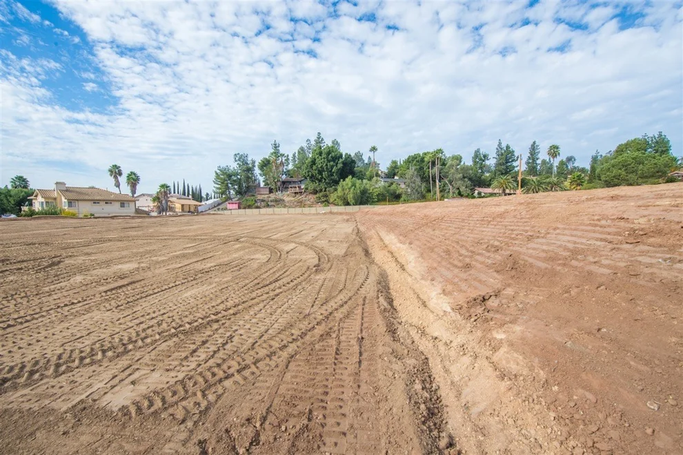 Unit for sale at Sundown Lane, La Mesa, CA 91941