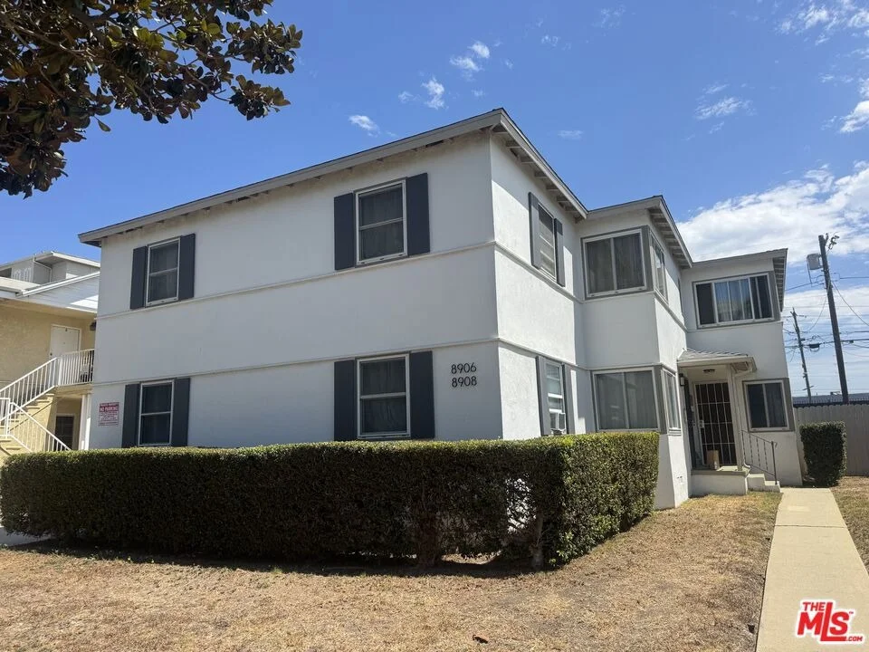 Unit for sale at 8906 Reading Avenue, Los Angeles, CA 90045