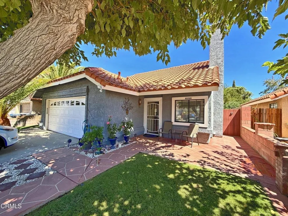 Unit for sale at 37724 Barrinson Street, Palmdale, CA 93550