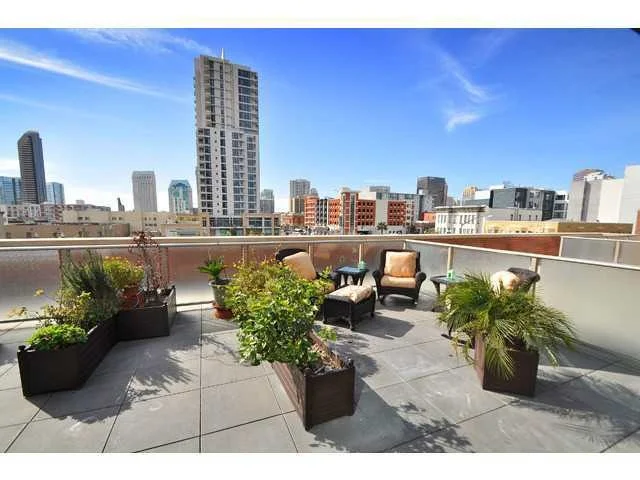 Unit for sale at 800 The Mark Lane, San Diego, CA 92101