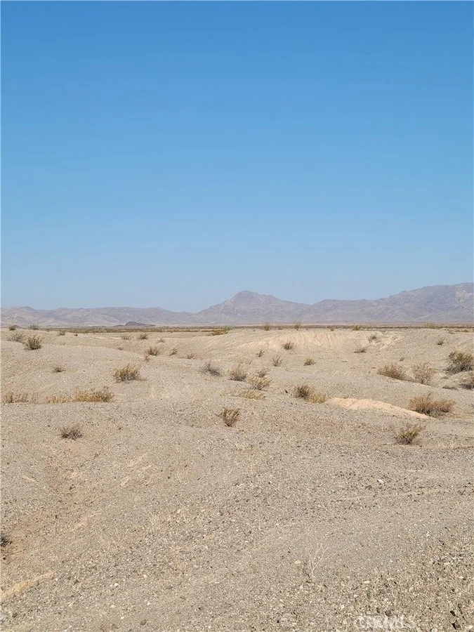 Unit for sale at 22222 Hwy 95, Needles, CA 92363