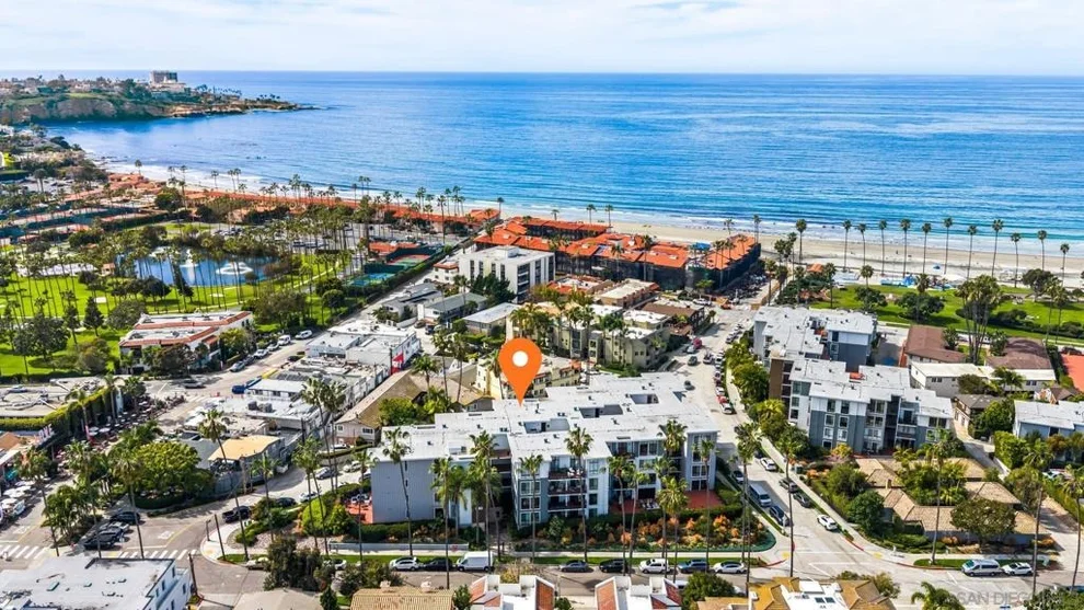Unit for sale at 8110 El Paseo Grande, La Jolla, CA 92037