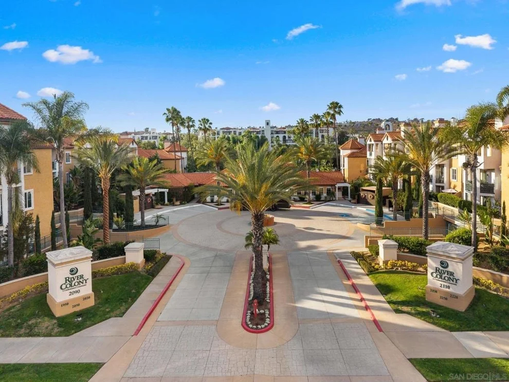 Unit for sale at 2250 Camino de la Reina, San Diego, CA 92108