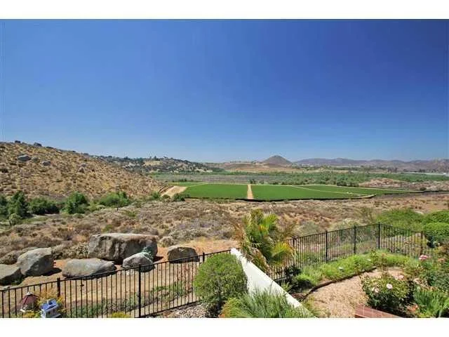Unit for sale at 723 Fino Glen, Escondido, CA 92025